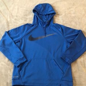 Nike therms-fit hoodie